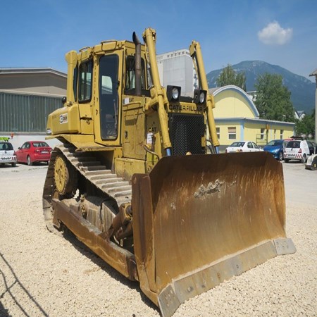 CATERPILLAR – 1989 - D6H Used Bulldozer for sale